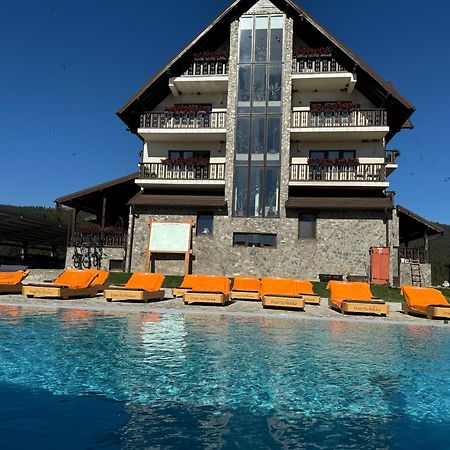 Poarta Raiului Hotel Tău Bistra Eksteriør billede