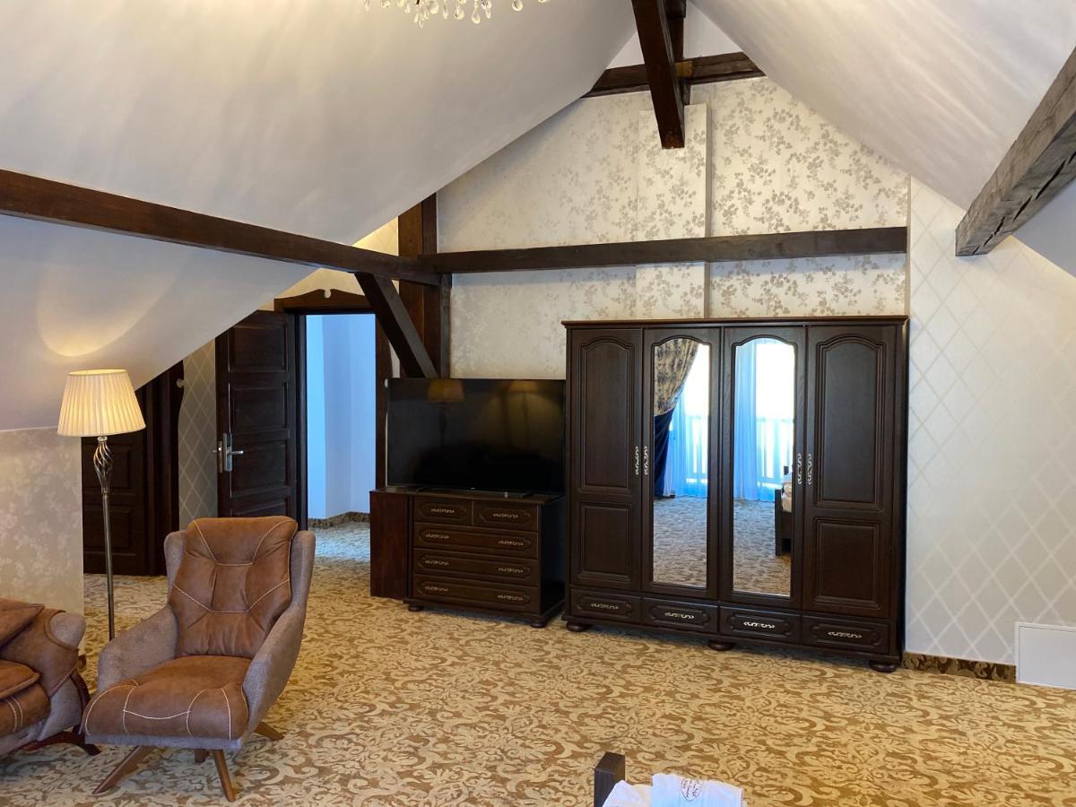 Poarta Raiului Hotel Tău Bistra Eksteriør billede
